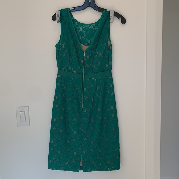 Green BCBG semi formal lace dress - Picture 3 of 4
